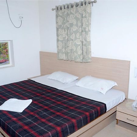Hotel Kuber Nagpur Zewnętrze zdjęcie